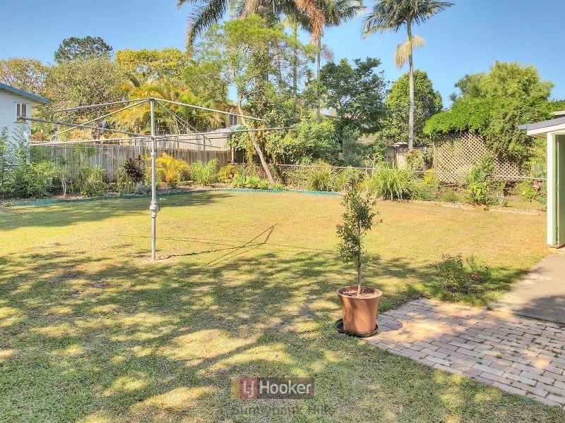 64 Everest Street, Sunnybank QLD 4109