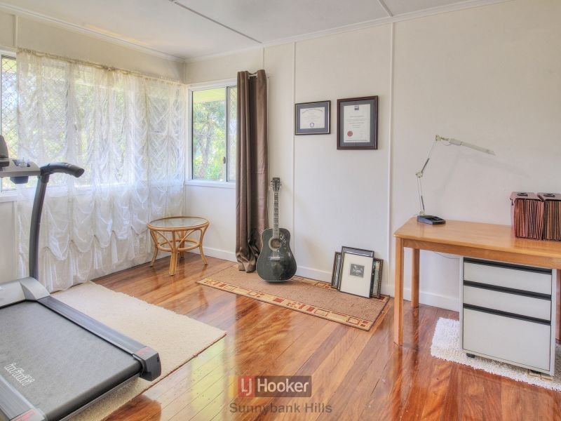 64 Everest Street, Sunnybank QLD 4109