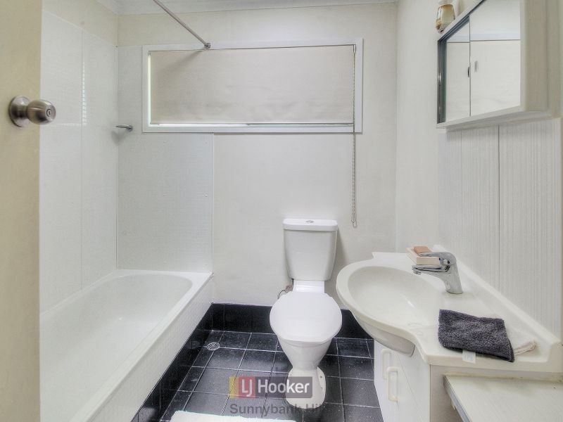 64 Everest Street, Sunnybank QLD 4109