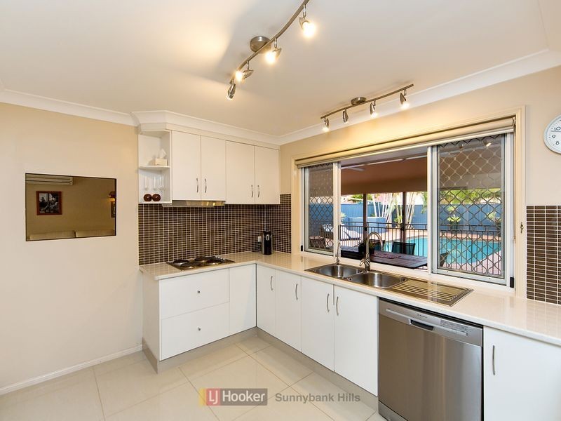 3 Lamond Close, Calamvale QLD 4116