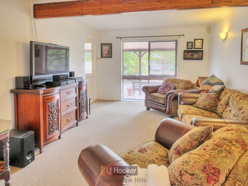 15 Sericea Street, Sunnybank Hills QLD 4109