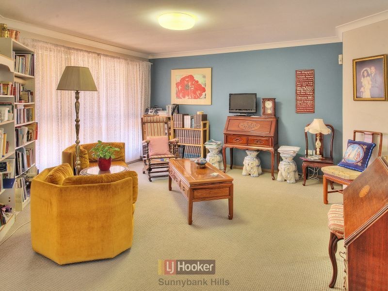 5 Corypha Crescent, Calamvale QLD 4116