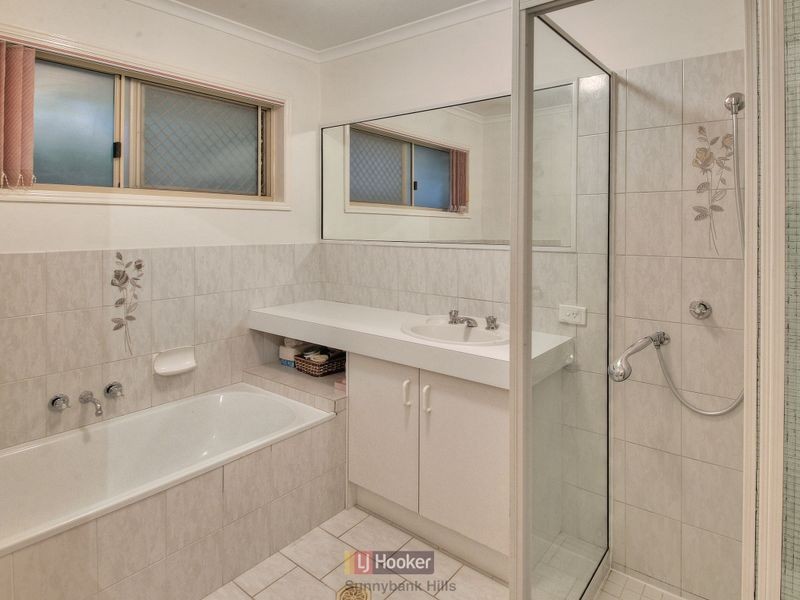 61 Palmwoods Crescent, Runcorn QLD 4113