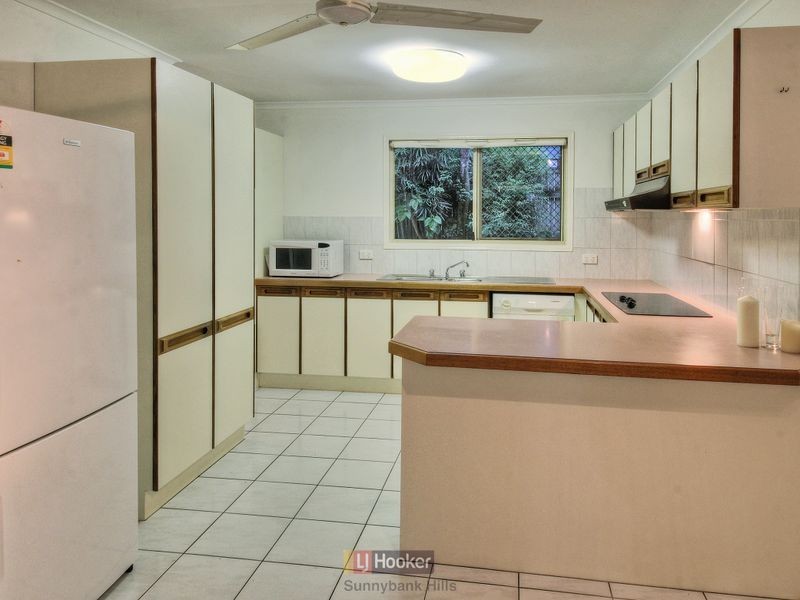 61 Palmwoods Crescent, Runcorn QLD 4113