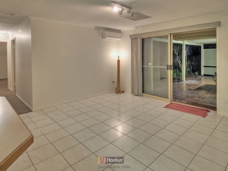61 Palmwoods Crescent, Runcorn QLD 4113