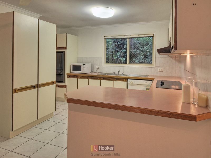 61 Palmwoods Crescent, Runcorn QLD 4113