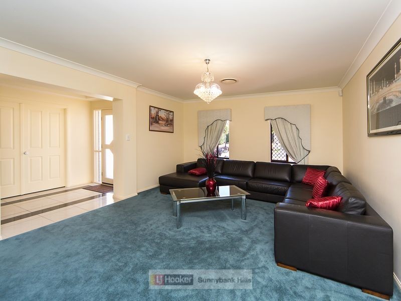 18 Leelaben Place, Eight Mile Plains QLD 4113