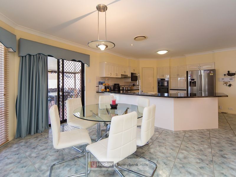 18 Leelaben Place, Eight Mile Plains QLD 4113