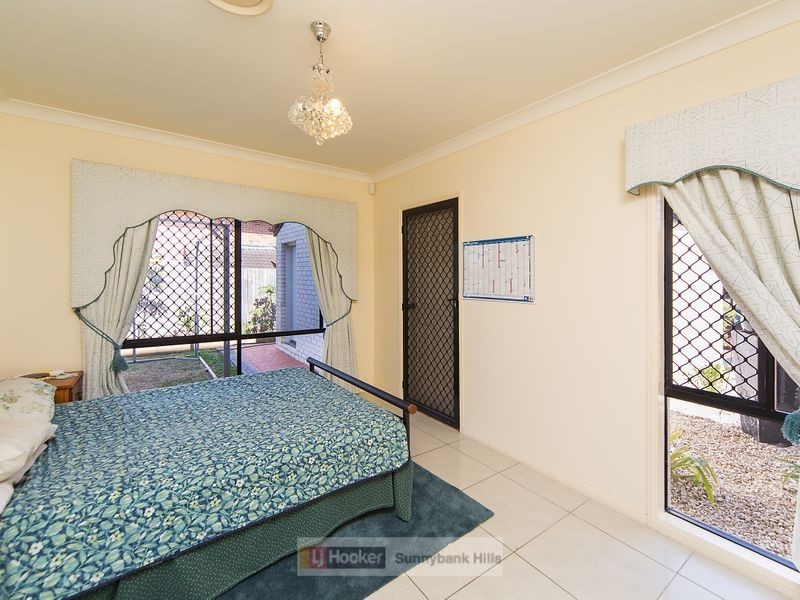 18 Leelaben Place, Eight Mile Plains QLD 4113