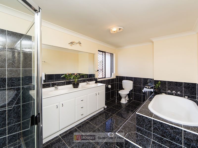 18 Leelaben Place, Eight Mile Plains QLD 4113