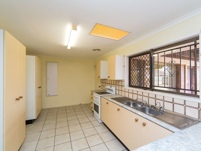 4 Aralia Street, Sunnybank QLD 4109