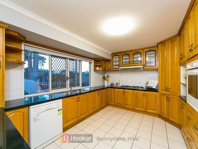 12 Gangar Close, Eight Mile Plains QLD 4113