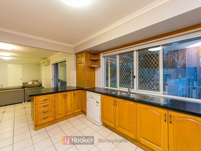 12 Gangar Close, Eight Mile Plains QLD 4113