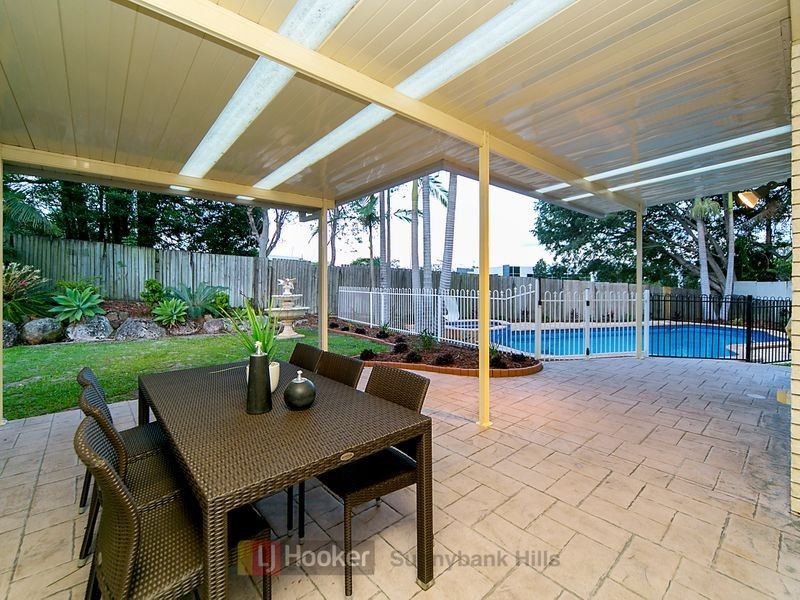 12 Gangar Close, Eight Mile Plains QLD 4113