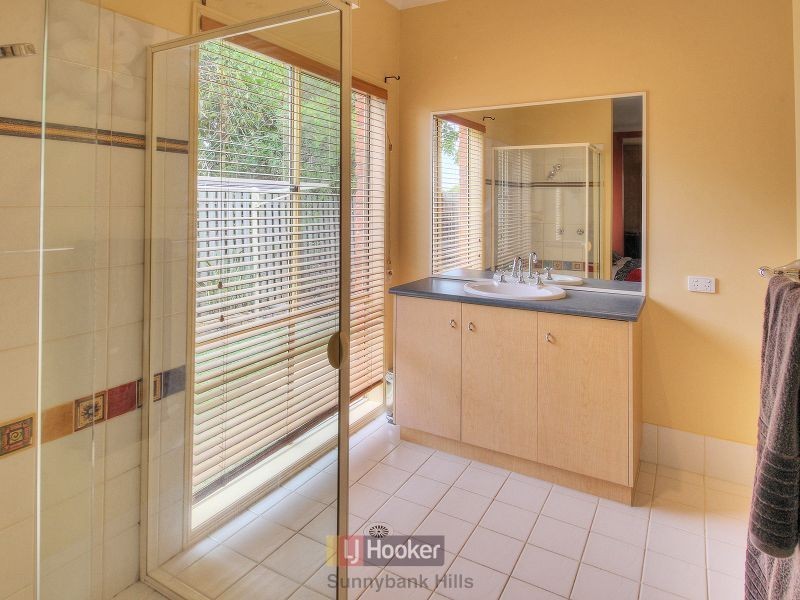 56 Wallum Drive, Parkinson QLD 4115