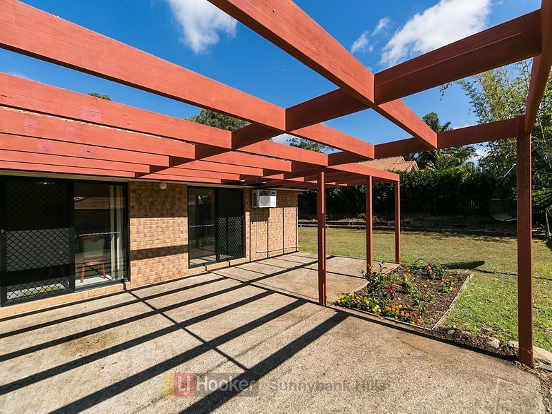 70 Honeysuckle Way, Calamvale QLD 4116