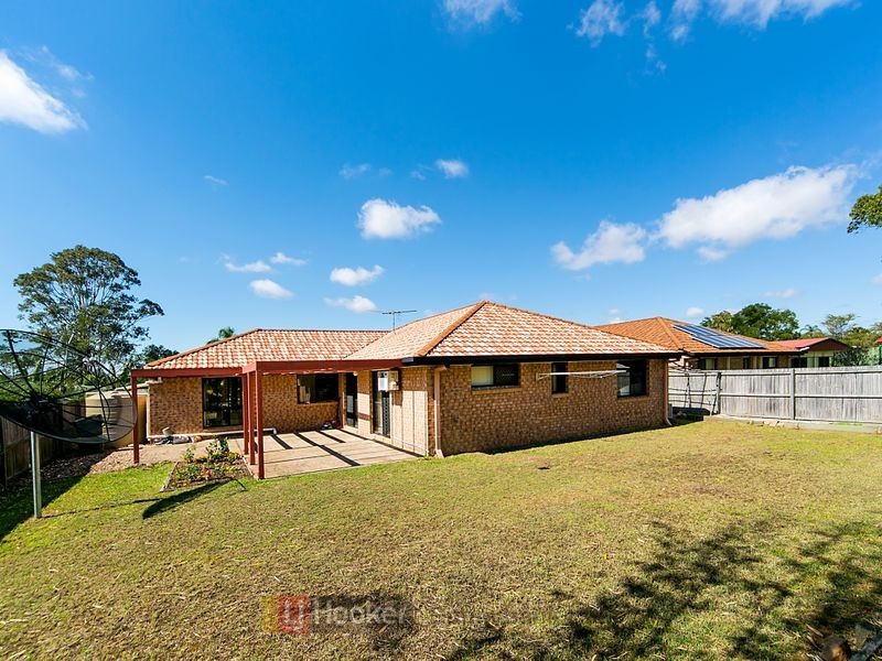 70 Honeysuckle Way, Calamvale QLD 4116