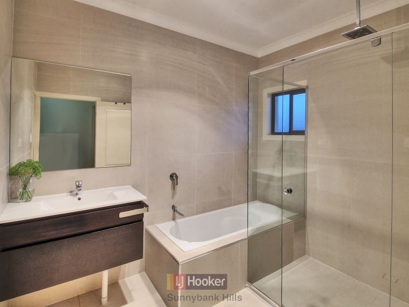 17 Cleveland Place, Stretton QLD 4116