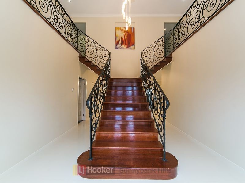 122 The Avenue, Sunnybank Hills QLD 4109