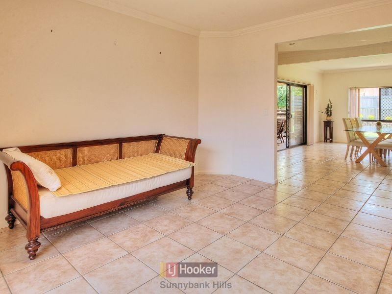 8 Iva Street, Kuraby QLD 4112