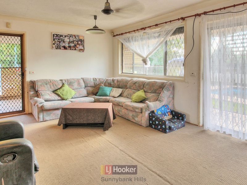 2 Sherrington Street, Sunnybank QLD 4109