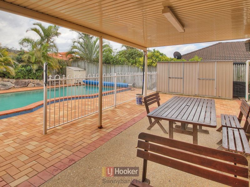146 Lancaster Circuit, Stretton QLD 4116