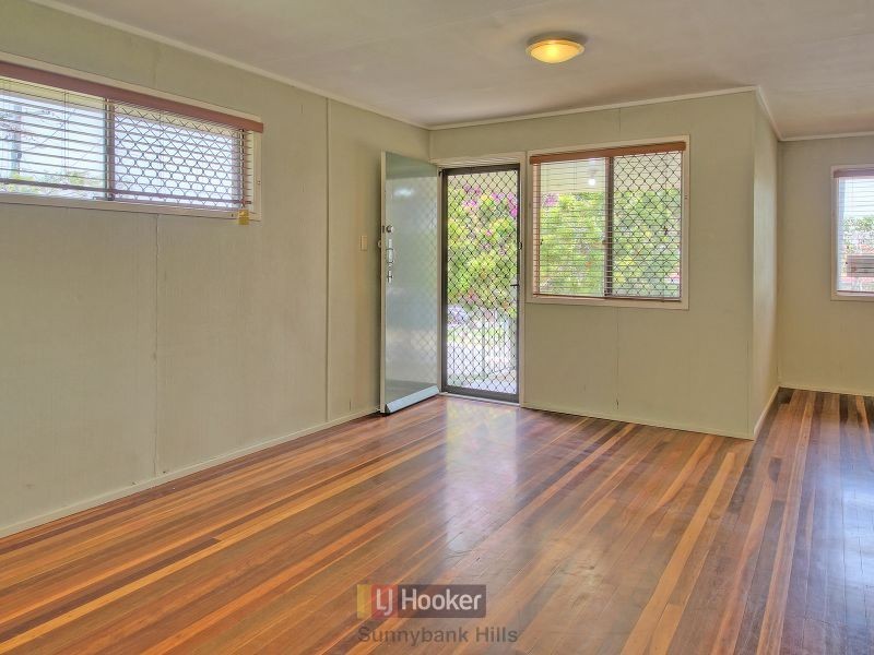 16 Joyal Street, Logan Central QLD 4114