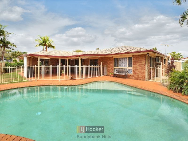 22 Bannockburn Crescent, Parkinson QLD 4115