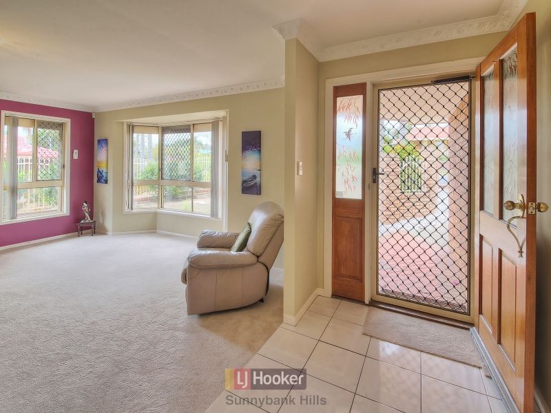 22 Bannockburn Crescent, Parkinson QLD 4115