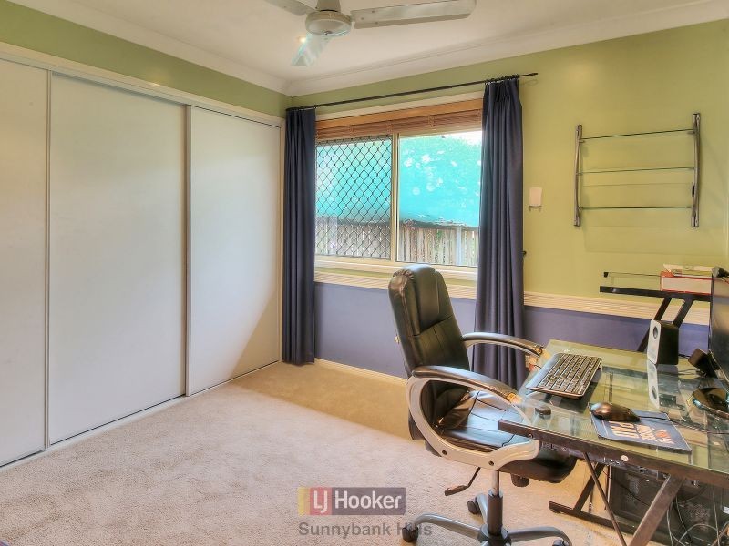 22 Bannockburn Crescent, Parkinson QLD 4115