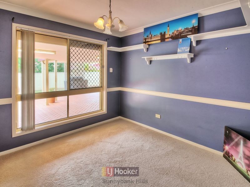 22 Bannockburn Crescent, Parkinson QLD 4115