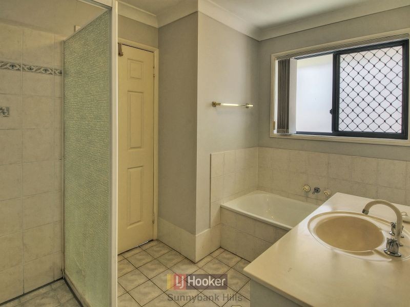 14 Mullins Street, Coopers Plains QLD 4108