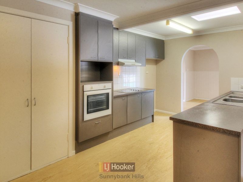 12 Kythira Street, Sunnybank QLD 4109
