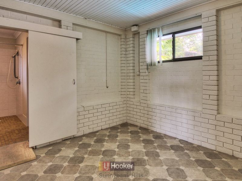 12 Kythira Street, Sunnybank QLD 4109