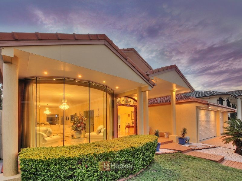 54 Poinciana Crescent, Stretton QLD 4116