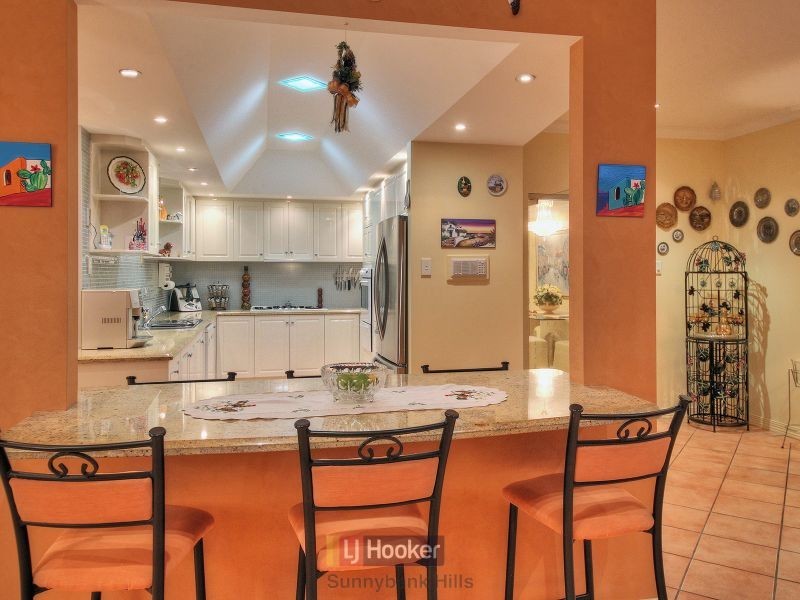 54 Poinciana Crescent, Stretton QLD 4116