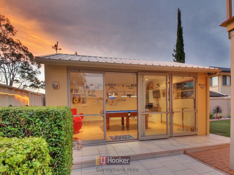 54 Poinciana Crescent, Stretton QLD 4116