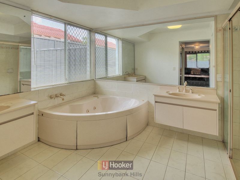94 Lynelle Street, Sunnybank Hills QLD 4109