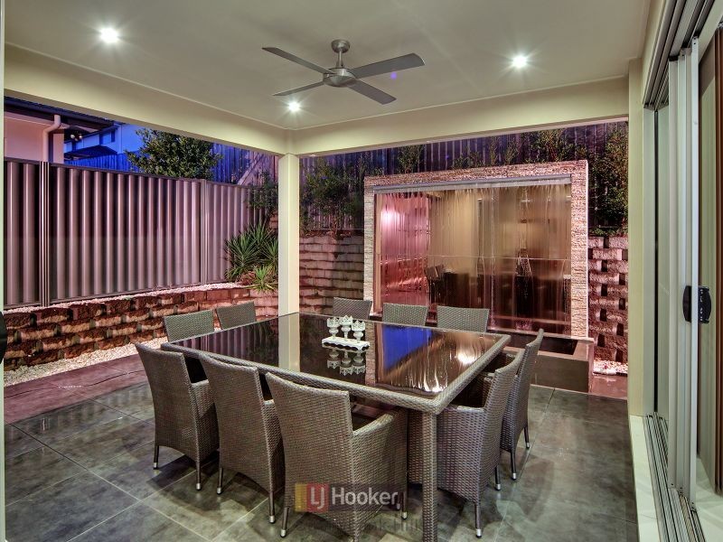 22 Henderson Street, Eight Mile Plains QLD 4113