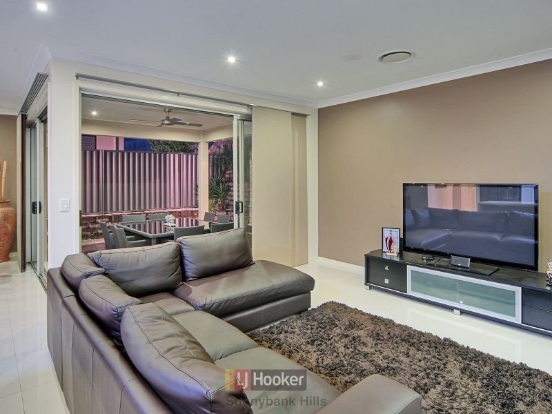 22 Henderson Street, Eight Mile Plains QLD 4113