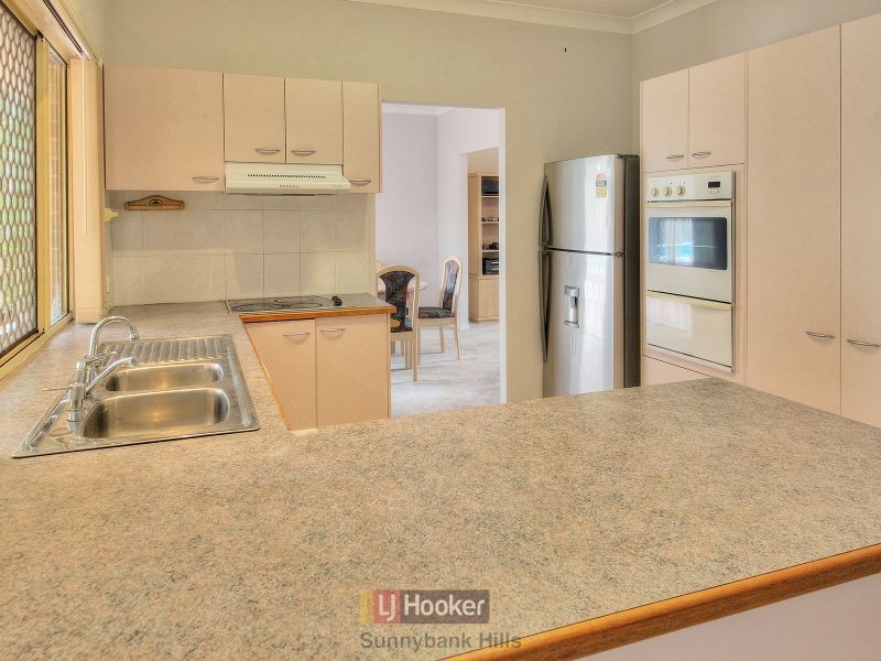 1 Violet Place, Calamvale QLD 4116