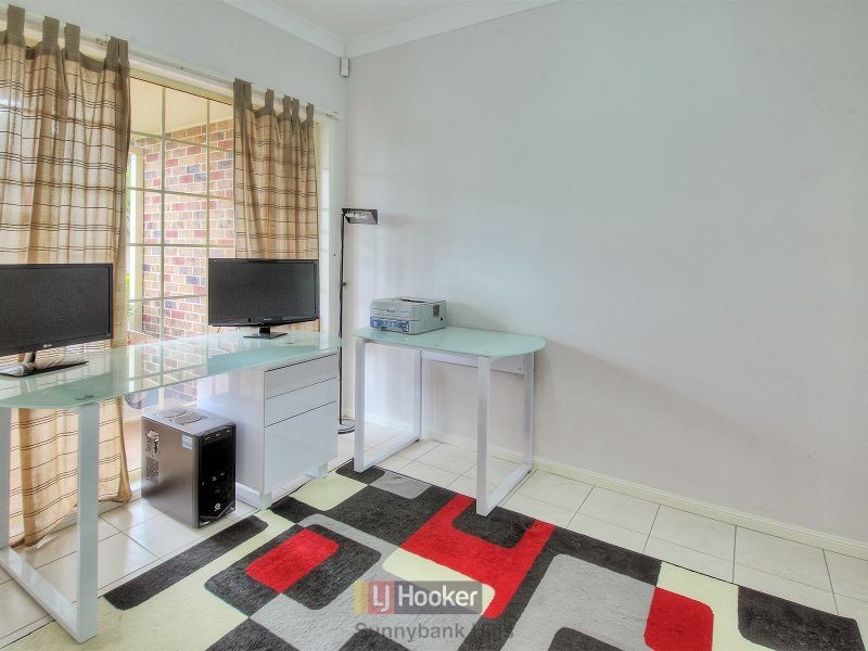 1 Violet Place, Calamvale QLD 4116