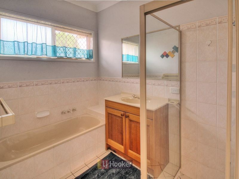 1 Violet Place, Calamvale QLD 4116