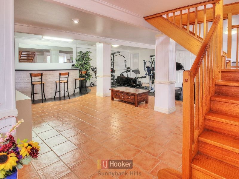 4 Squires Street, Sunnybank Hills QLD 4109