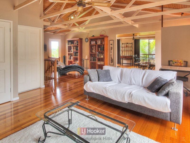 4 Squires Street, Sunnybank Hills QLD 4109