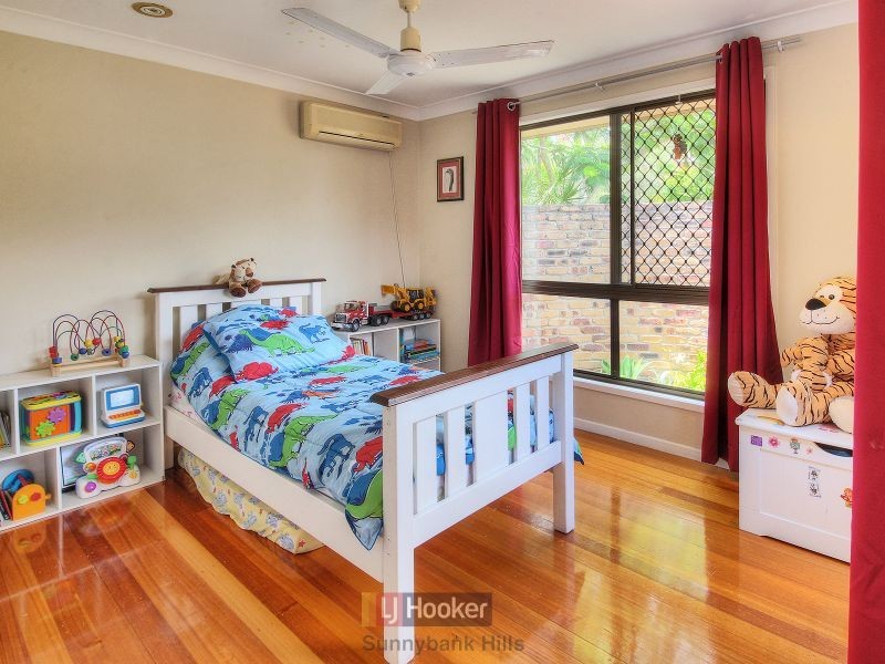 4 Squires Street, Sunnybank Hills QLD 4109