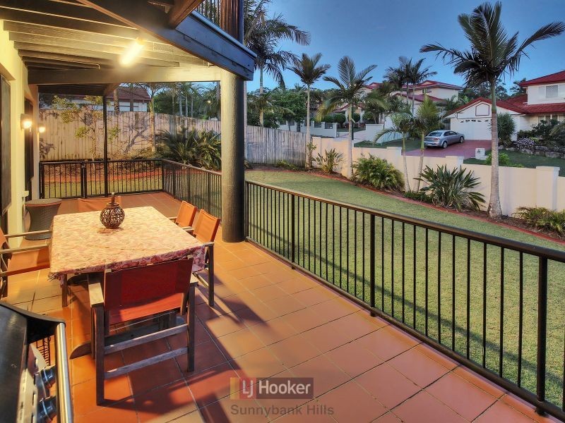 80 Golden Rain Place, Stretton QLD 4116