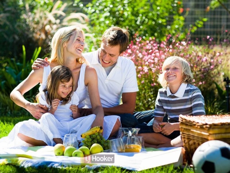 250 Scrub Road, Carindale QLD 4152