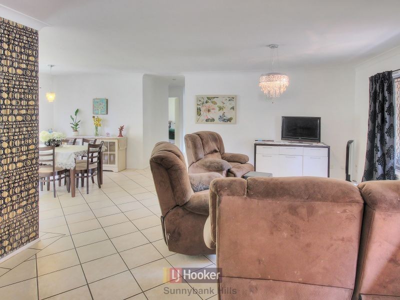 1 Skipton Street, Macgregor QLD 4109