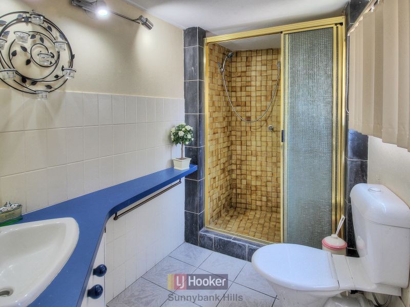 1 Skipton Street, Macgregor QLD 4109